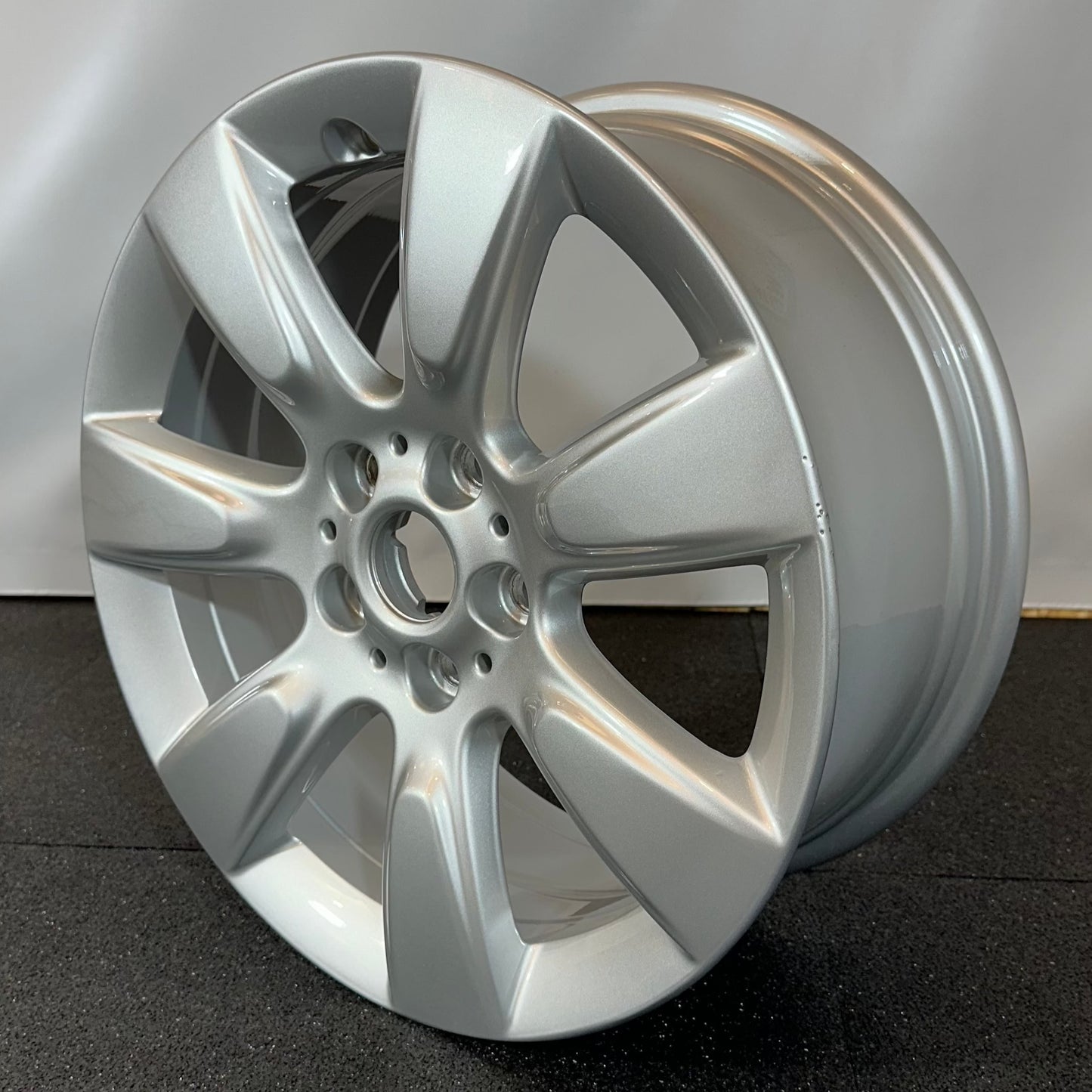 MINI JANTE ALLIAGE (OEM) 6868276.