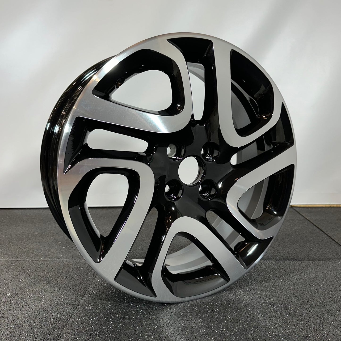 RENAULT JANTE ALLIAGE (OEM) 403005727R.