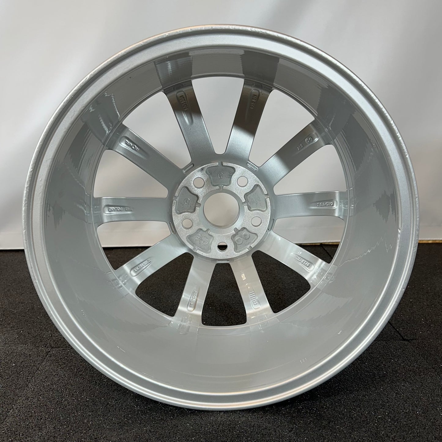 VOLKSWAGEN JANTE ALLIAGE (OEM) 5G0601025BH.