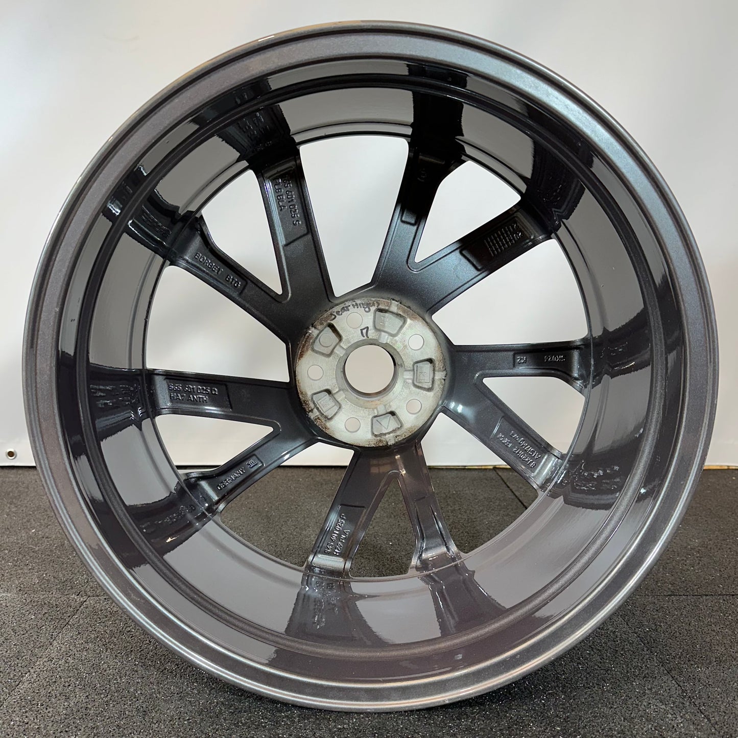 SKODA JANTE ALLIAGE (OEM) 565601025P.