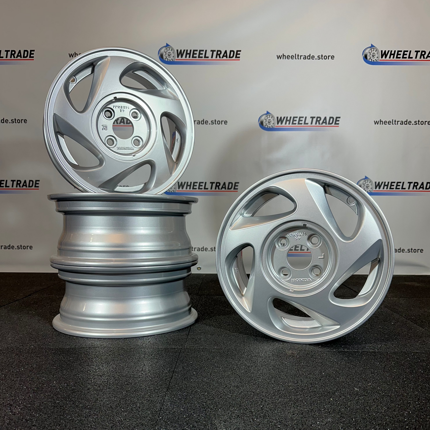 HONDA JANTE ALLIAGE (OEM) SF1455J - CONTACTER NOUS POUR L'ACHAT DE CE LOT.