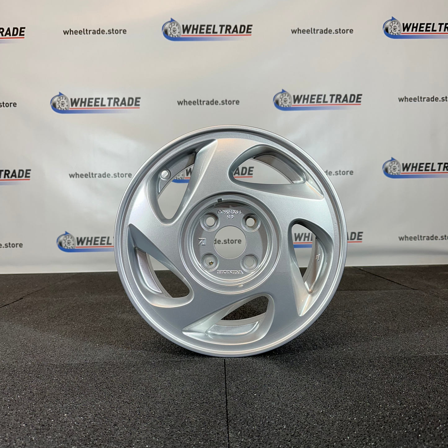 HONDA JANTE ALLIAGE (OEM) SF1455J - CONTACTER NOUS POUR L'ACHAT DE CE LOT.