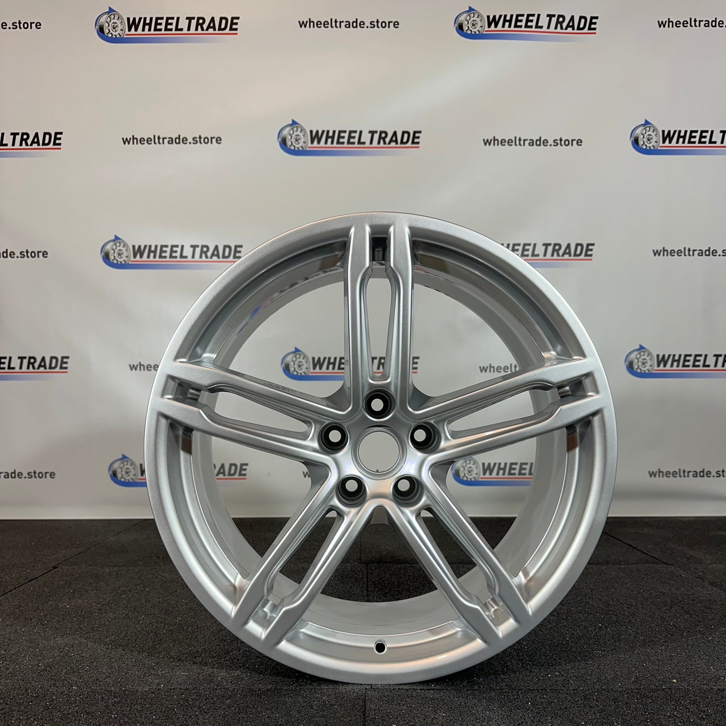 PORSCHE ALLOY WHEEL (OEM) 95B601025BB | 95B601025BC