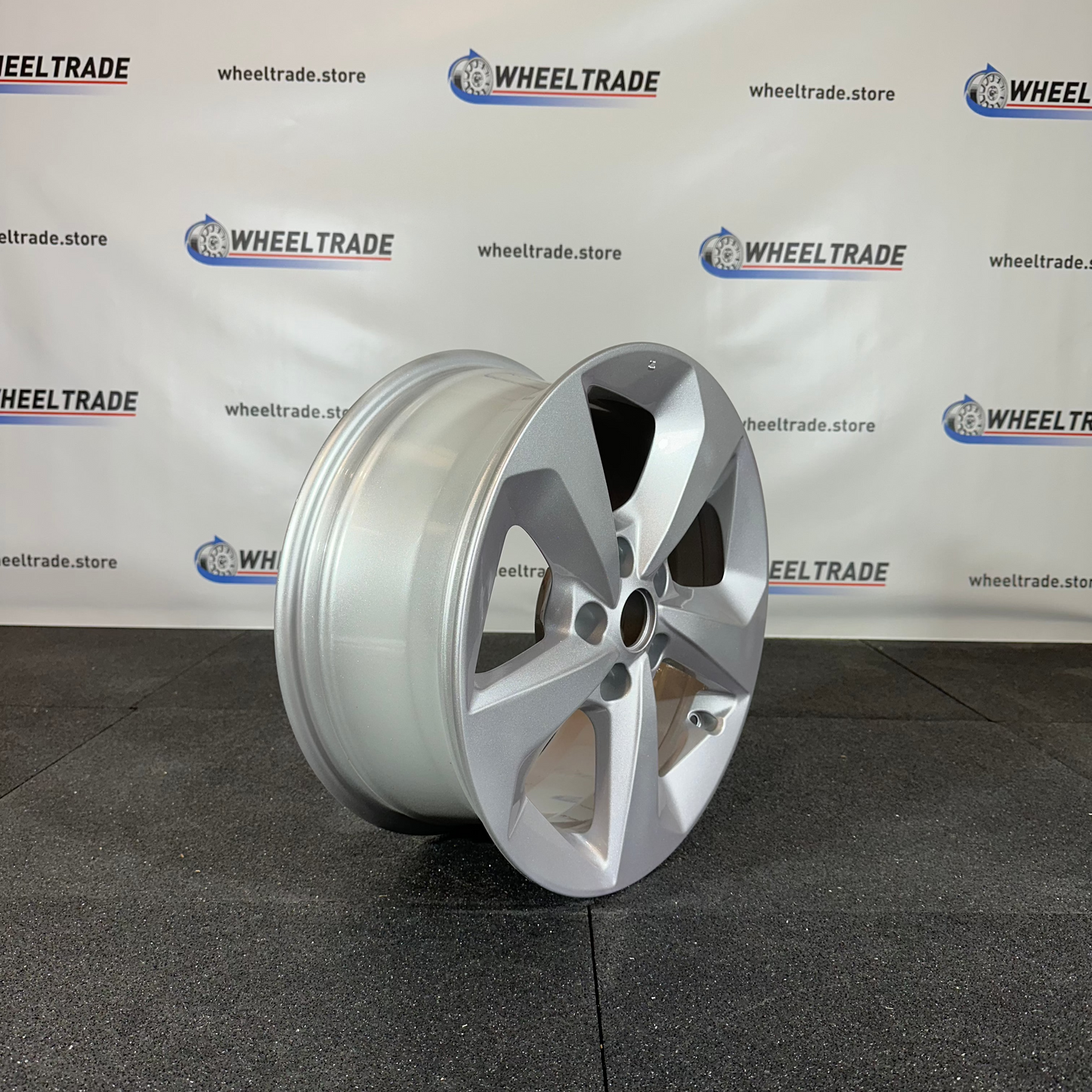 NISSAN JANTE ALLIAGE (OEM) 1053HV01B