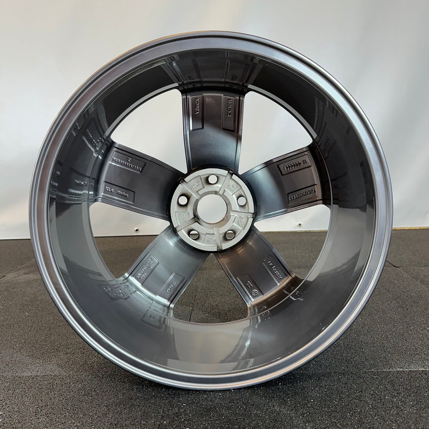 VOLKSWAGEN ALLOY WHEEL (OEM) 5NA601025Q