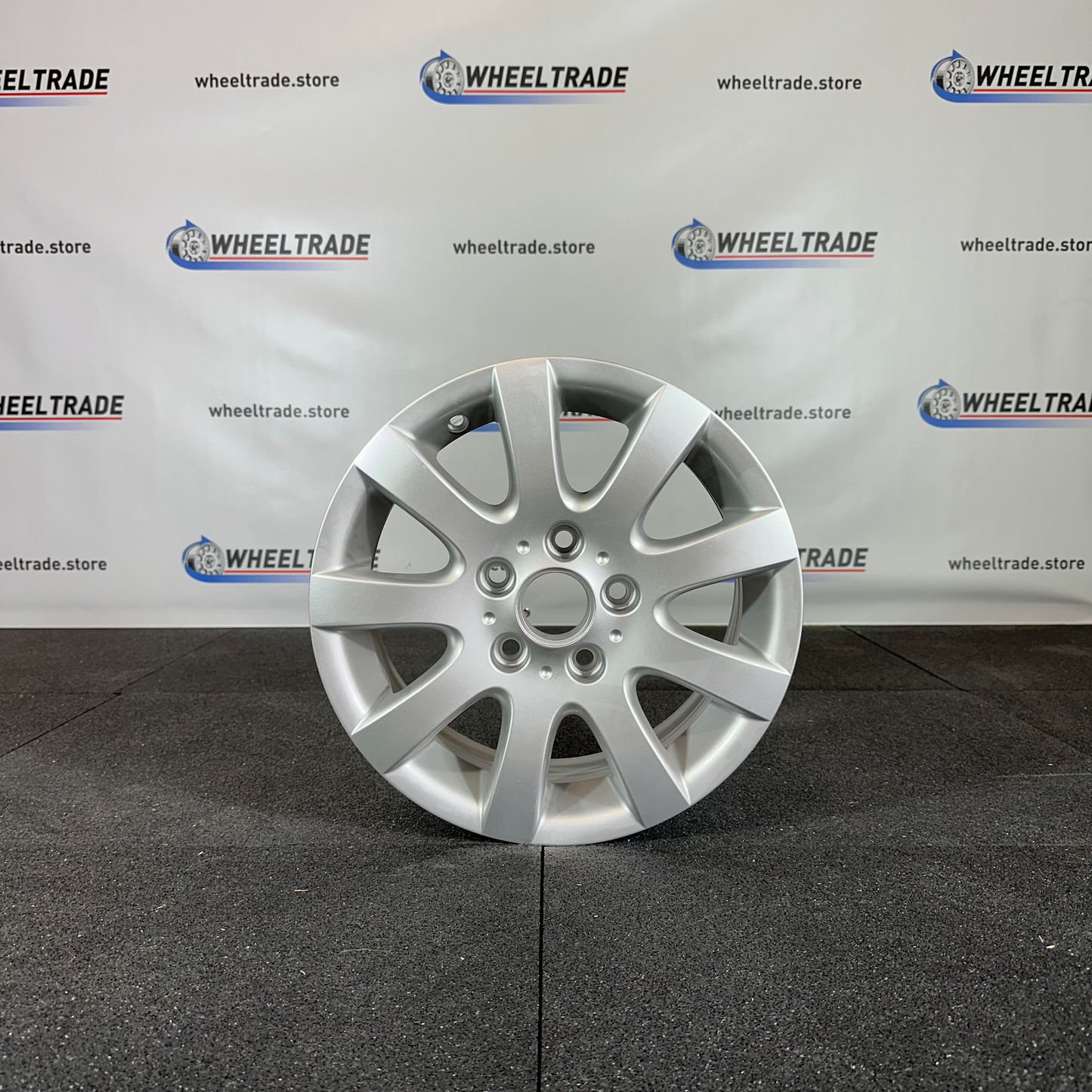 VOLKSWAGEN JANTE ALLIAGE (OEM) 1K0601025AQ.