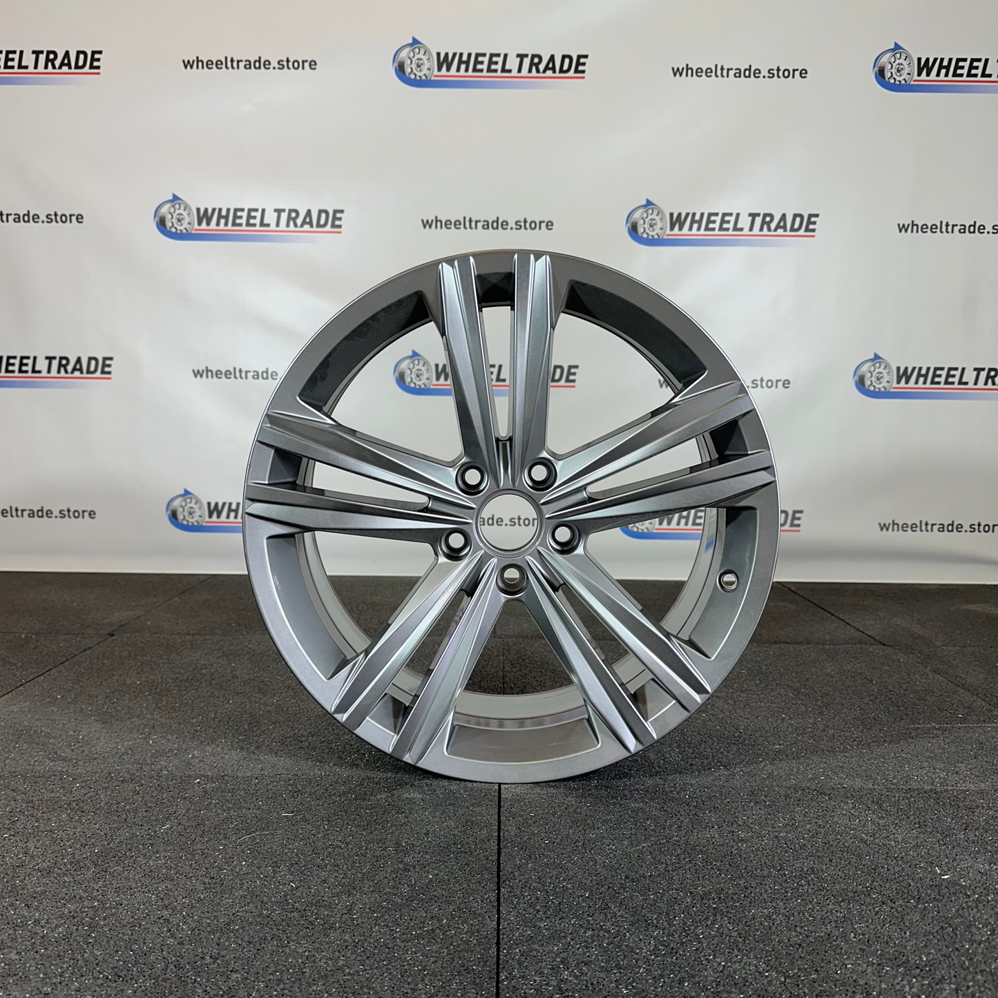 VOLKSWAGEN ALLOY WHEEL (OEM) 3G8601025N