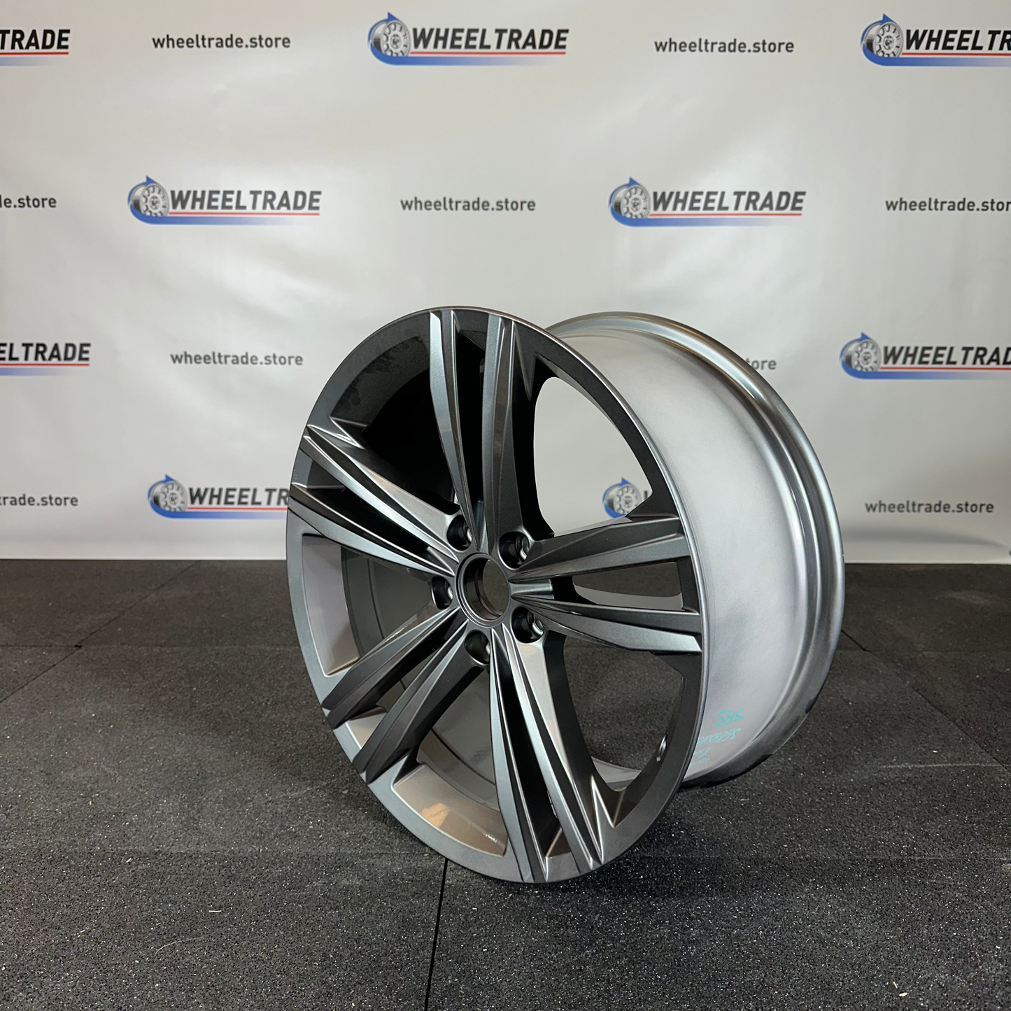 VOLKSWAGEN ALLOY WHEEL (OEM) 3G8601025N