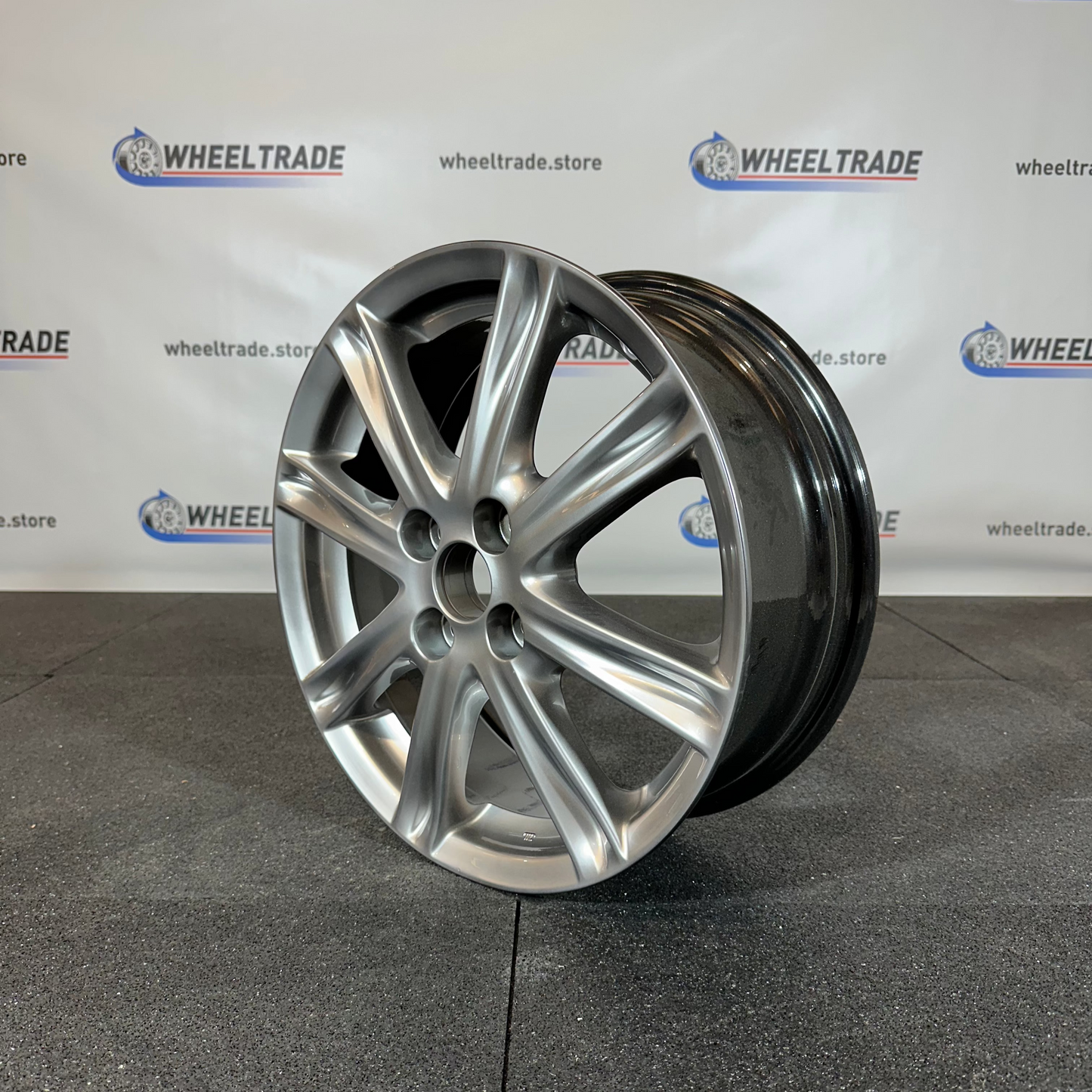 TOYOTA ALLOY WHEEL (OEM) HL45831