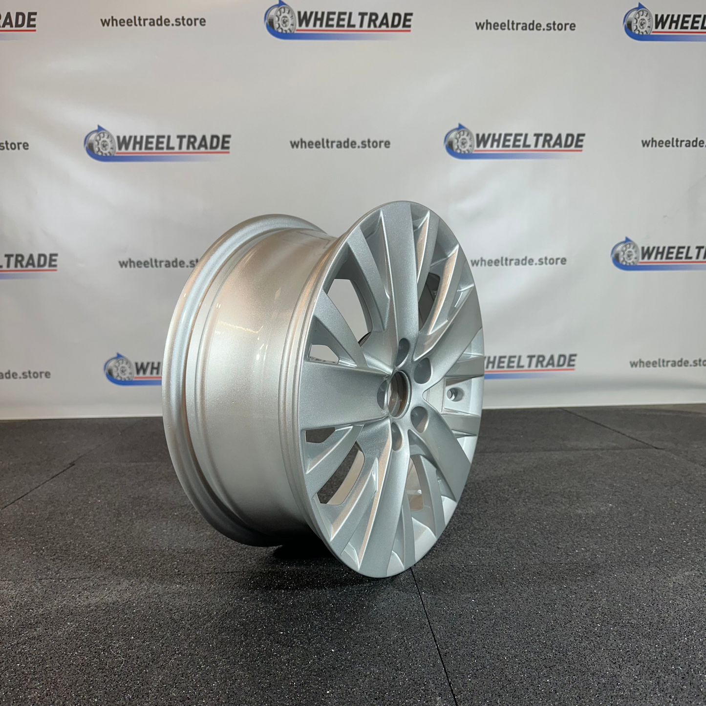 VOLKSWAGEN JANTE ALLIAGE (OEM) 6R0601025AT