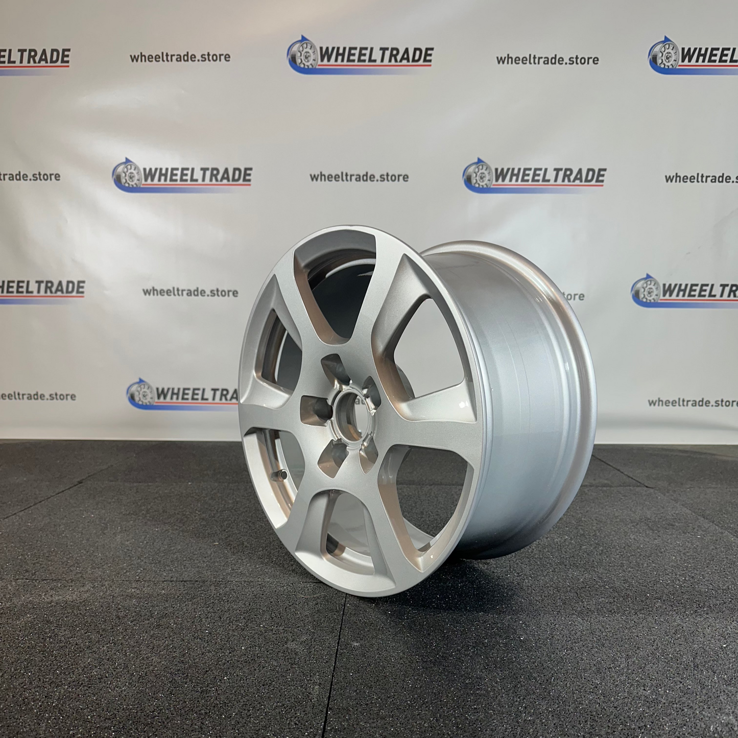 AUDI JANTE ALLIAGE (OEM) 8K0601025F.