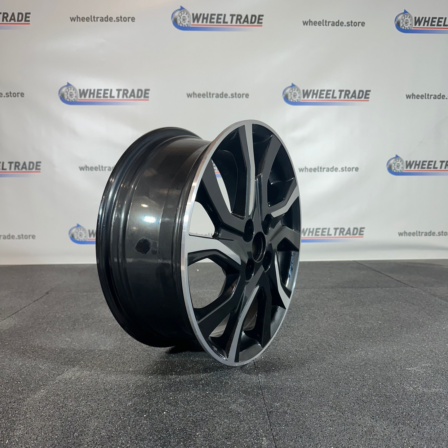 TOYOTA ALLOY WHEEL (OEM) 42611-ODC80