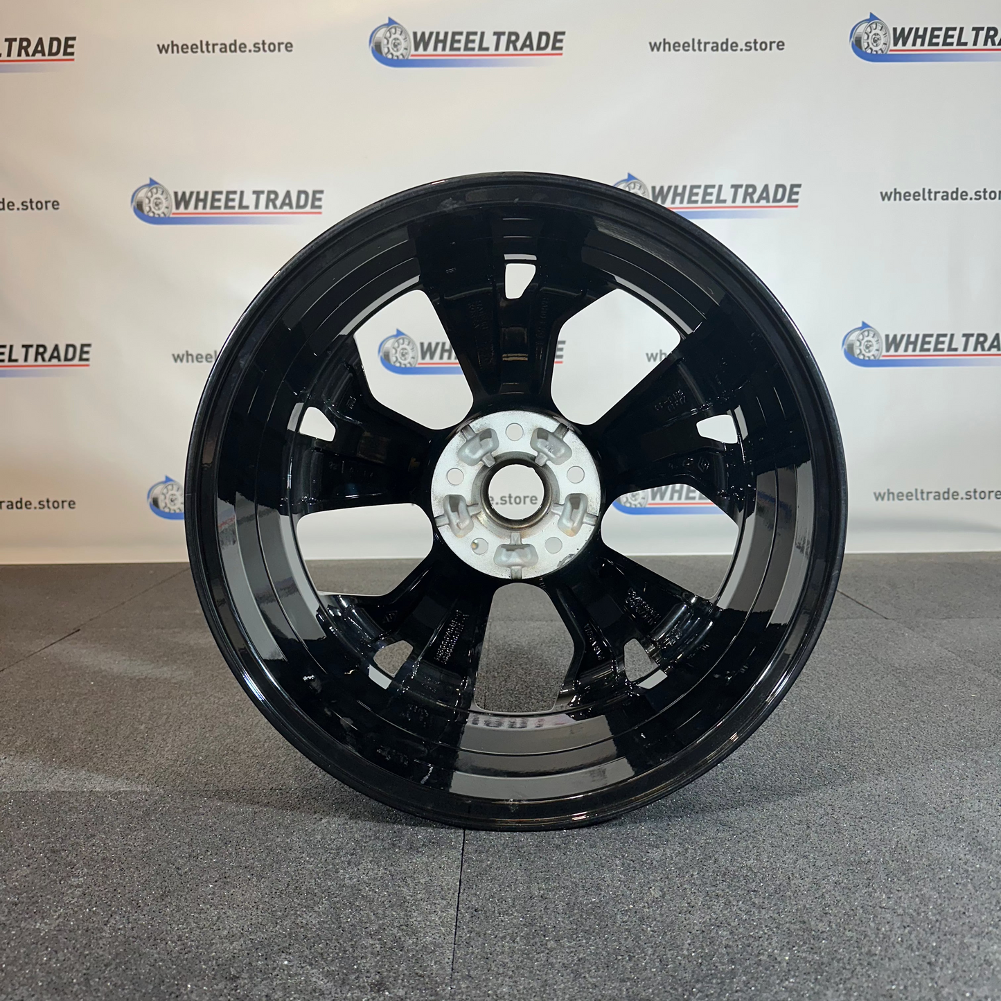 RENAULT JANTE ALLIAGE (OEM) 403000795R | 403000981R