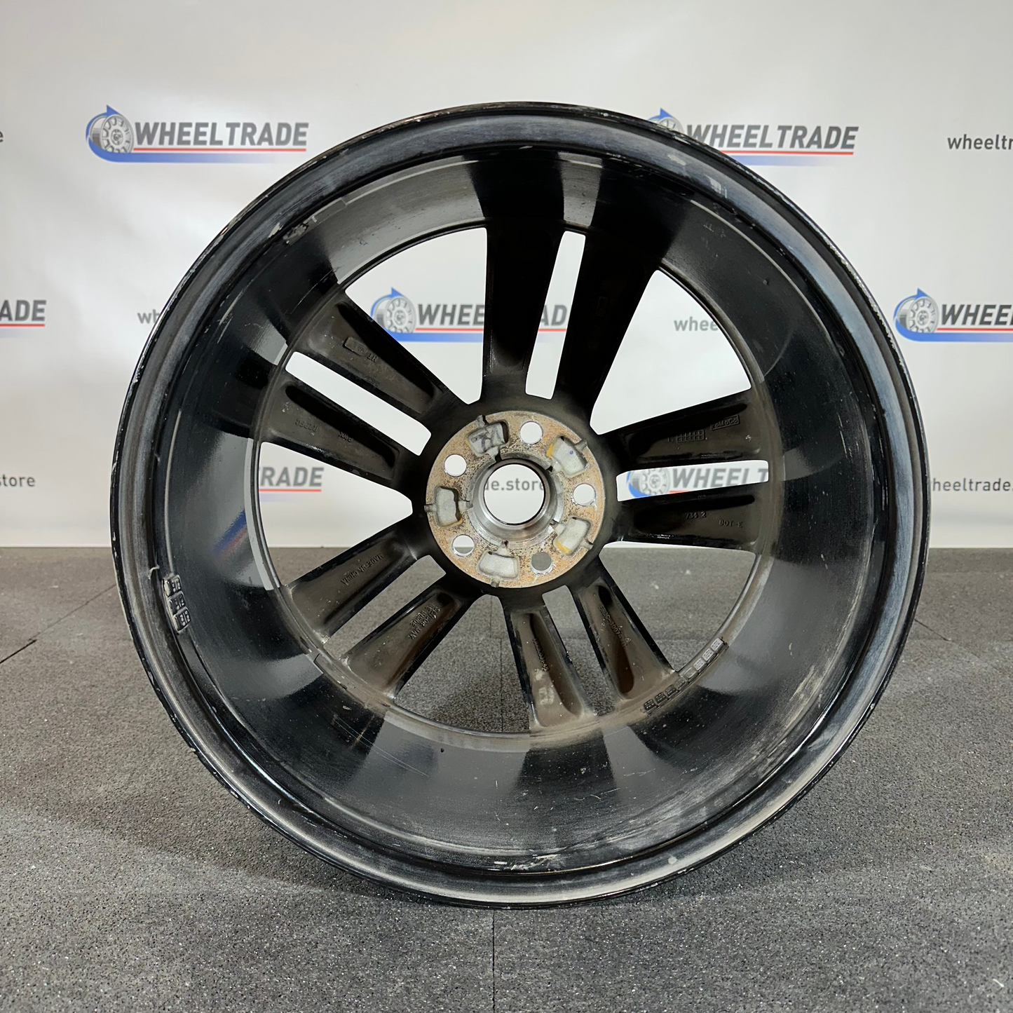 FORD MUSTANG ALLOY WHEEL (OEM) FR3C-1007-FC