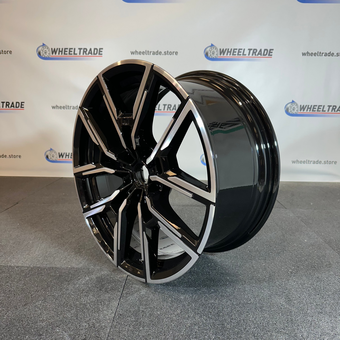 BMW JANTE ALLIAGE (OEM) 8747305 ///