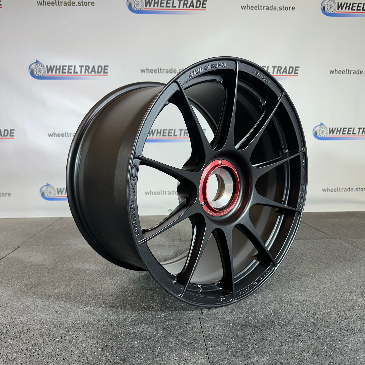 OZ RACING FORGED JANTE ALLIAGE SUPERFORGIATA ///